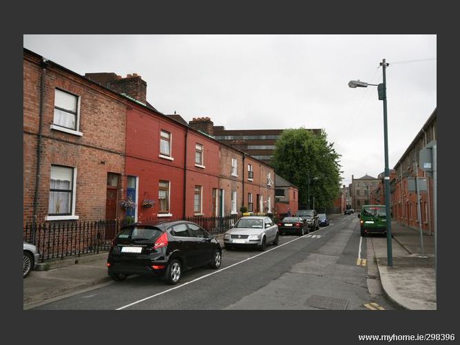 Boyne Street, Beside Grand Canal Street Lwr, Dublin 2