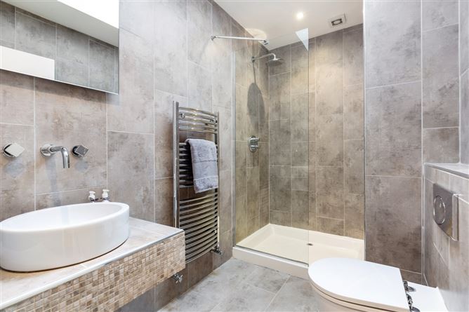 1 Arundel, Monkstown Valley, Monkstown, Co. Dublin