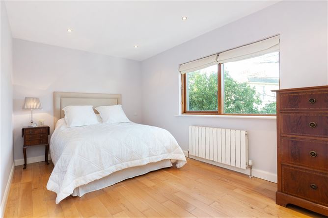 1 Arundel, Monkstown Valley, Monkstown, Co. Dublin