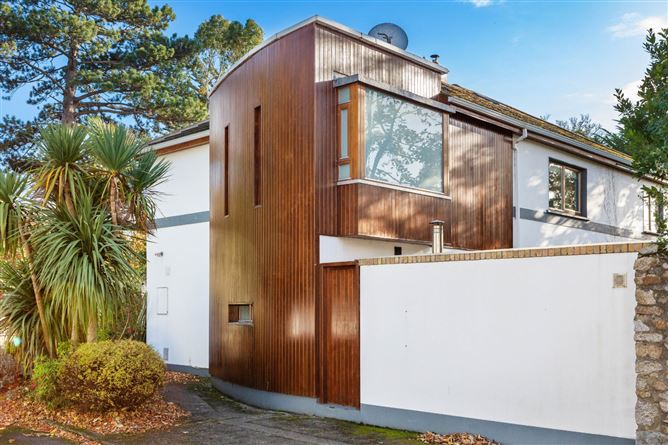 1 Arundel, Monkstown Valley, Monkstown, Co. Dublin