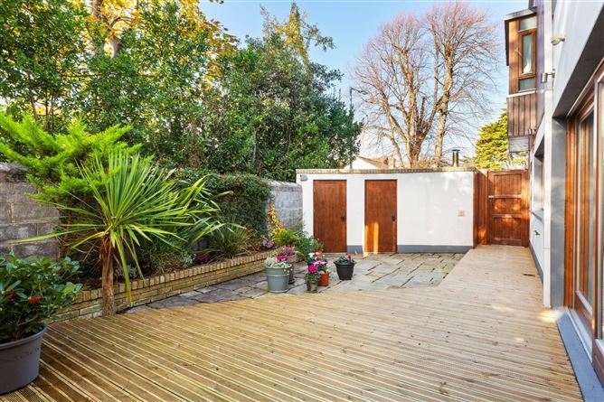 1 Arundel, Monkstown Valley, Monkstown, Co. Dublin