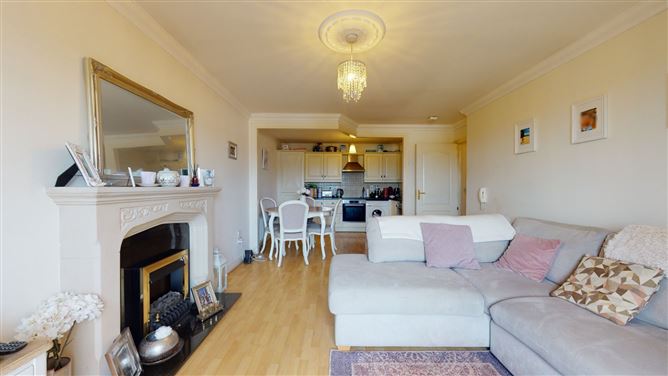44 Castle Lawns, Kilgobbin Woods, Sandyford, Dublin 18