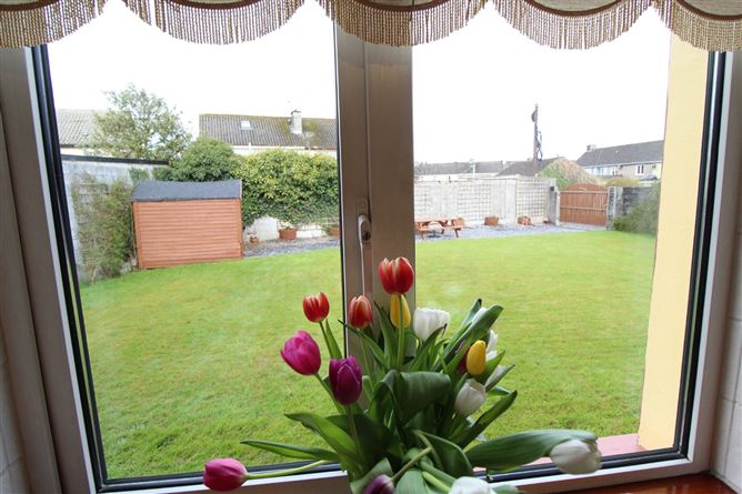 38 Hazelwood, Ennis, Co. Clare