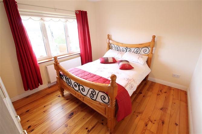 38 Hazelwood, Ennis, Co. Clare