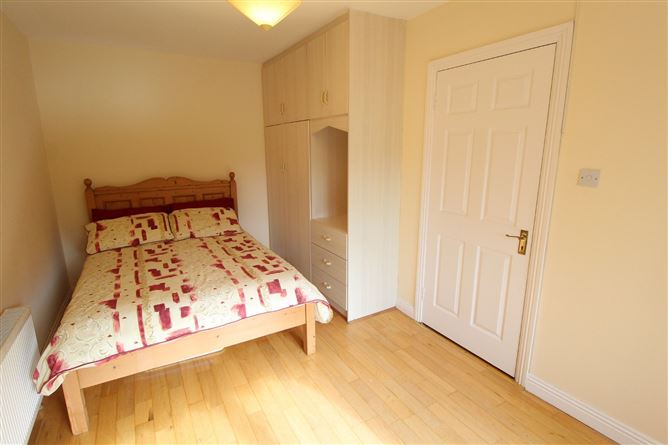 38 Hazelwood, Ennis, Co. Clare