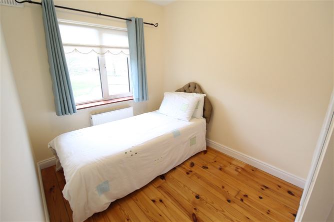 38 Hazelwood, Ennis, Co. Clare