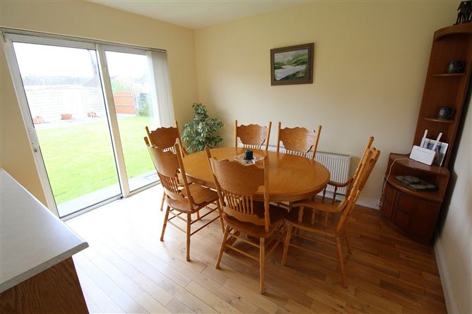 38 Hazelwood, Ennis, Co. Clare