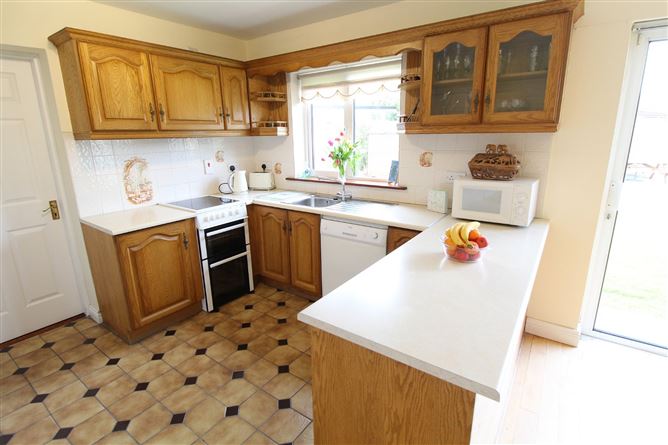 38 Hazelwood, Ennis, Co. Clare