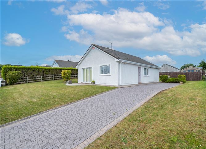 Main image for 50 Summerdale Lawn, Youghal, Cork
