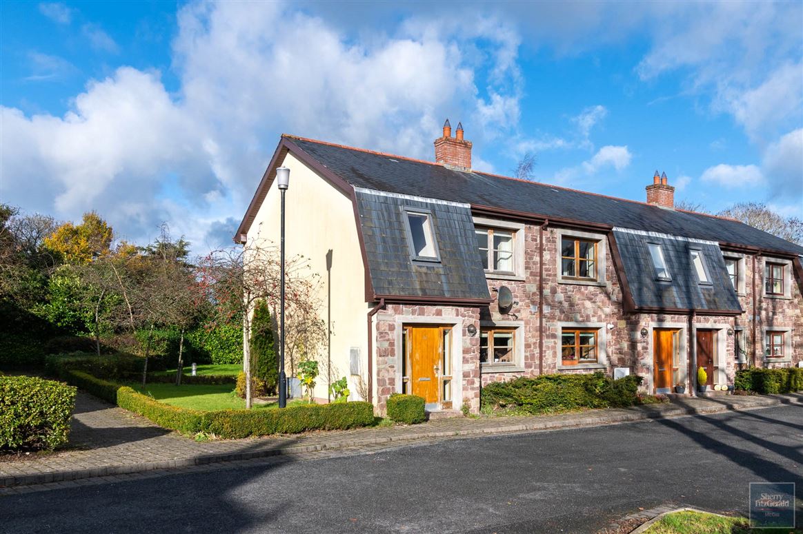 10 St Alban's.., Battery Road, Longford Town. DNG McGill 4763396