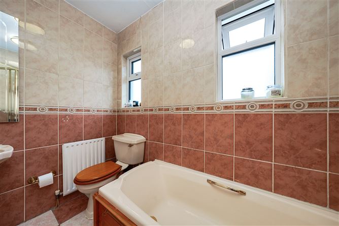 90 Cherryfield Road, Walkinstown, Dublin 12