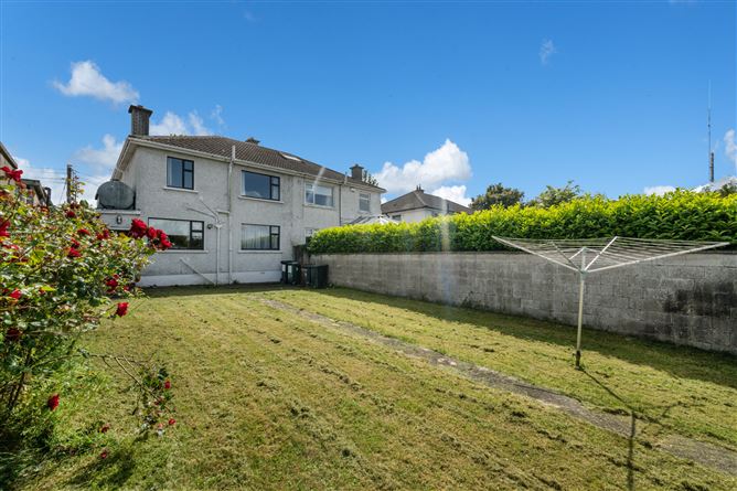 60 Coolmaber Drive, Rathcoole, Co. Dublin