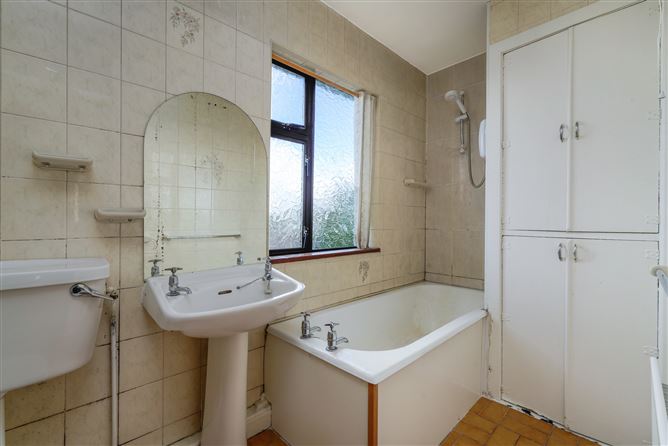 60 Coolmaber Drive, Rathcoole, Co. Dublin
