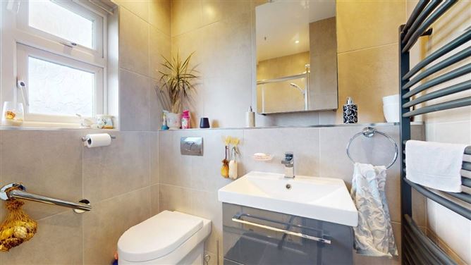 1 Wheatfield Road, Palmerstown, Dublin 20