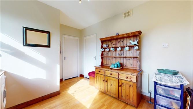 1 Wheatfield Road, Palmerstown, Dublin 20