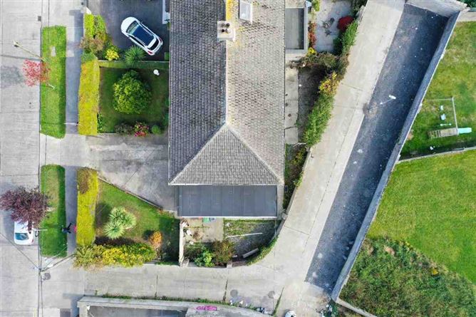 1 Wheatfield Road, Palmerstown, Dublin 20