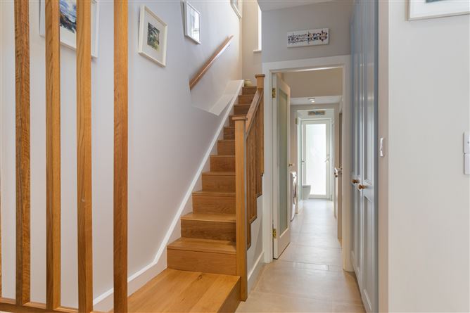 89 Strand Road, Sandymount, Dublin 4