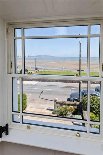 89 Strand Road, Sandymount, Dublin 4