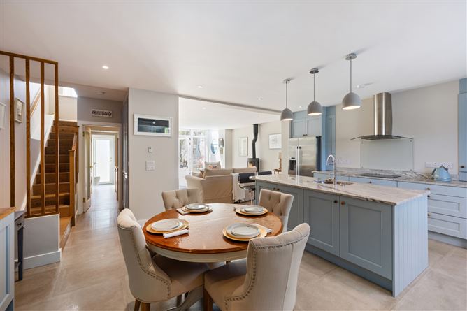 89 Strand Road, Sandymount, Dublin 4