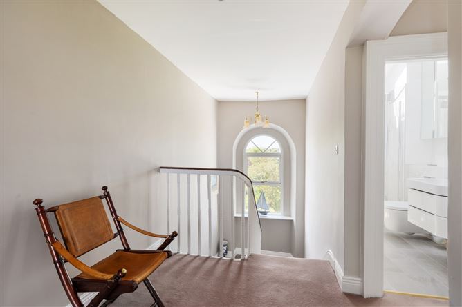 89 Strand Road, Sandymount, Dublin 4