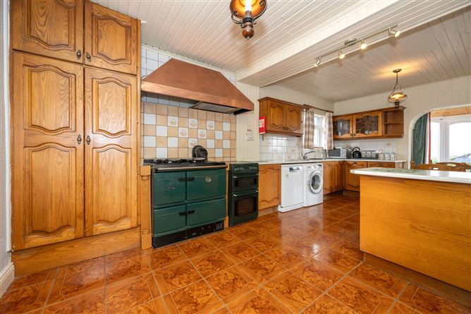 Woodside, Carrigrohane, Cork