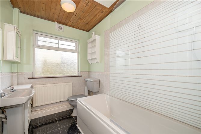 Woodside, Carrigrohane, Cork