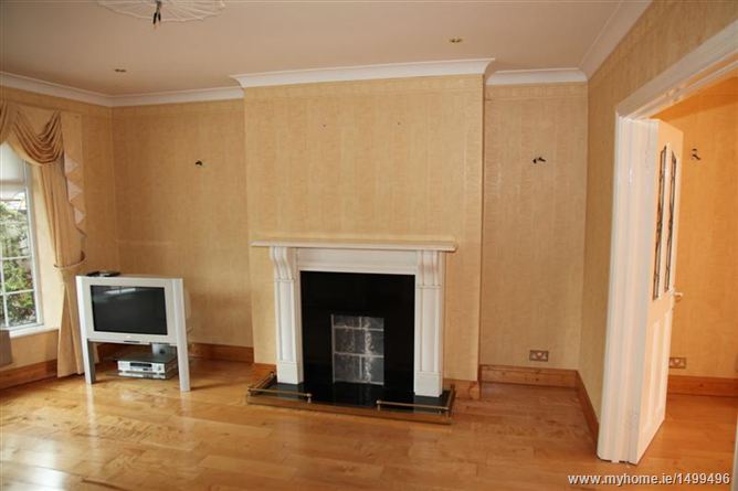 4 The Green, Cypress Downs, Templeogue, Dublin 6W