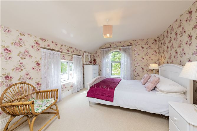 Roschoill, The Clump, Chapel Road, Dundalk, Co. Louth