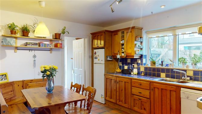 2 Orby View, The Gallops, Leopardstown, Dublin 18