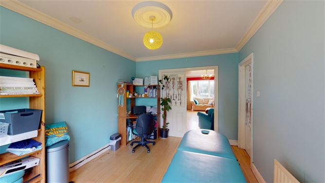 2 Orby View, The Gallops, Leopardstown, Dublin 18
