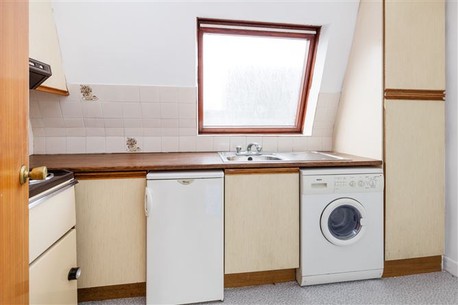 80 River Gardens, Glasnevin, Dublin 9