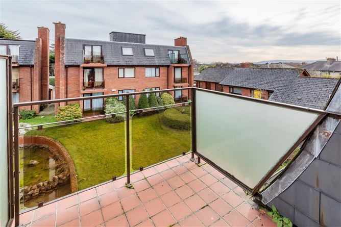 80 River Gardens, Glasnevin, Dublin 9