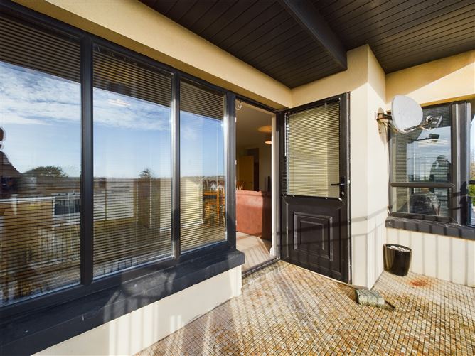 4 Tivoli Court, Tramore, Waterford