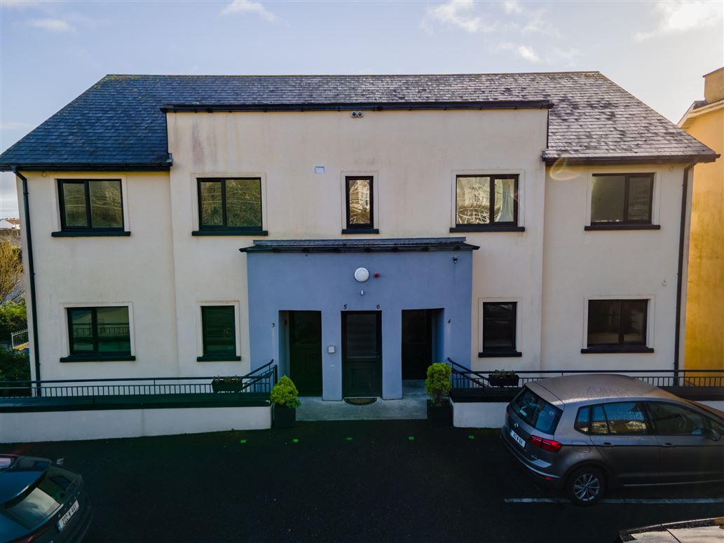 4 Tivoli Court, Tramore, Waterford