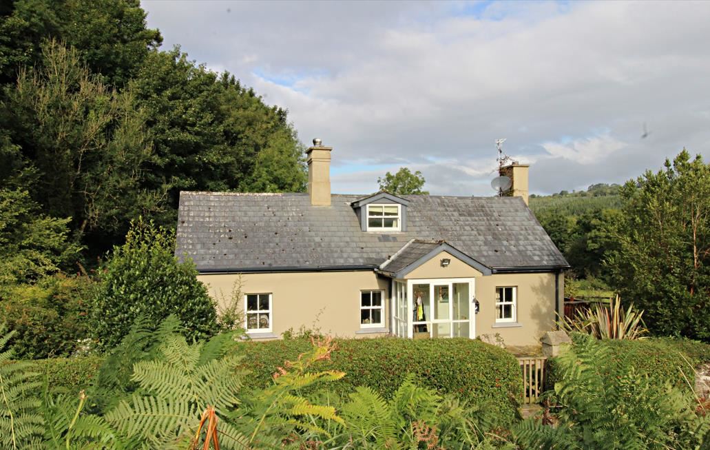 Round Cottage, Ballyea West, Lismore, Waterford