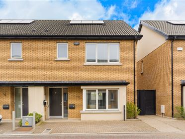 Image for 7 Larkfield Dale, Clay Farm, Leopardstown, Dublin 18