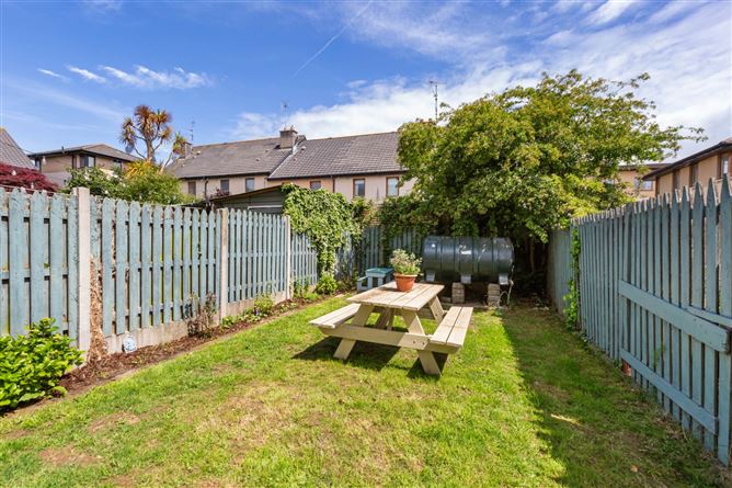 No. 22 The Close, Clonattin Village, Gorey, County Wexford