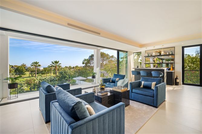 Spain, Marbella, Nueva Andalucia - COSTA-01045P