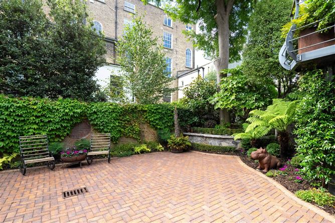 7 Stephen`s Lane, Dublin 2, County Dublin