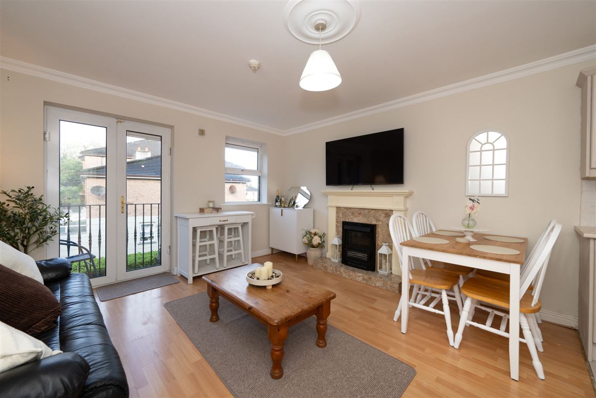 28 Woodville, Rochestown Road, Cork