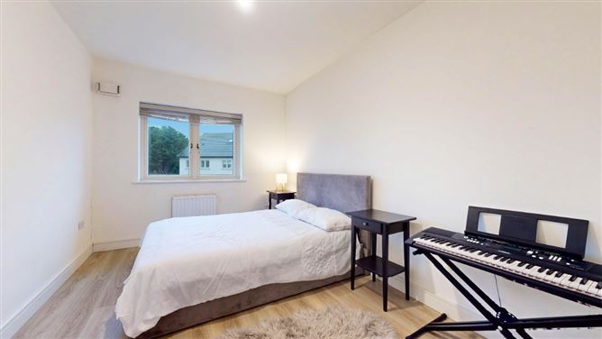 28 Parkside Crescent (plus attic conversion), Dublin 13, Dublin