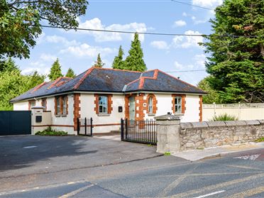 Laeken, 100 Lower Churchtown Road, Churchtown, Dublin 14