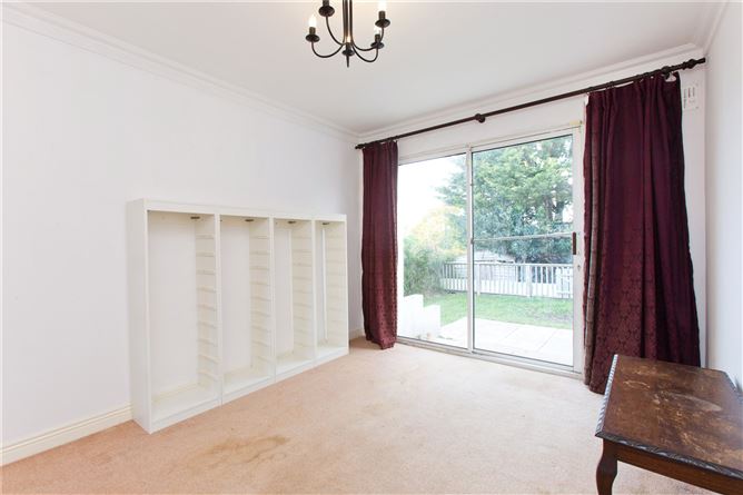 221 Moyville, Rathfarnham, Dublin 16