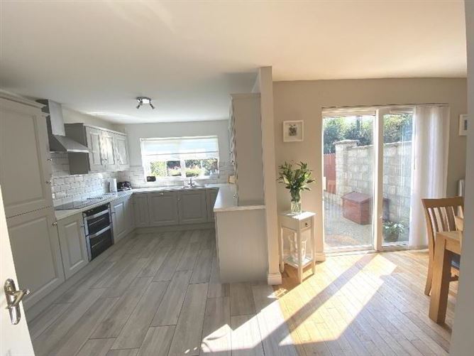 9 Ard Álainn, Fethard, Tipperary