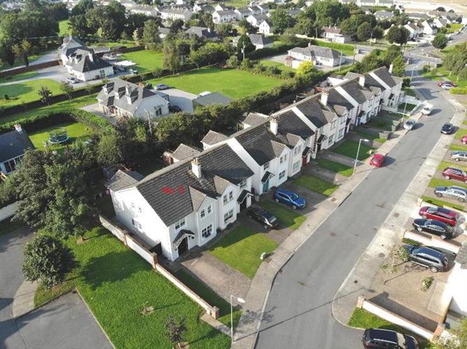 9 Ard Álainn, Fethard, Tipperary