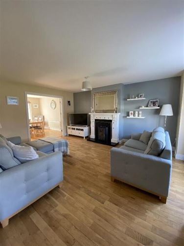 9 Ard Álainn, Fethard, Tipperary