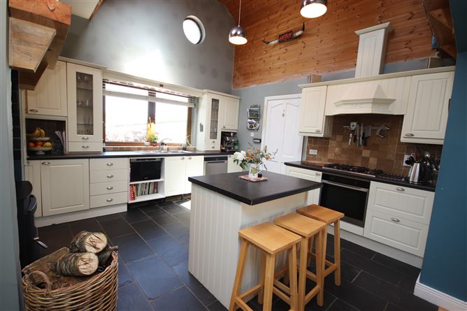 "Millbrook Lodge", Grangecon, Dunlavin, Wicklow