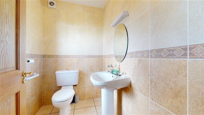 25A Gladesville, Castlebar, Co. Mayo