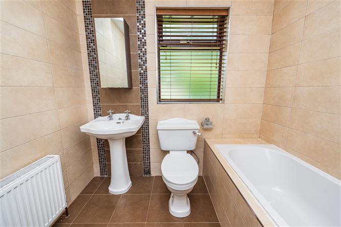 42 Cherry Grove, Naas, Co. Kildare