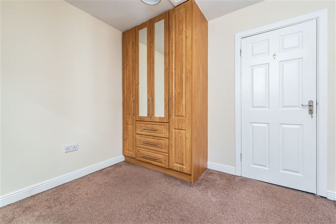 42 Cherry Grove, Naas, Co. Kildare